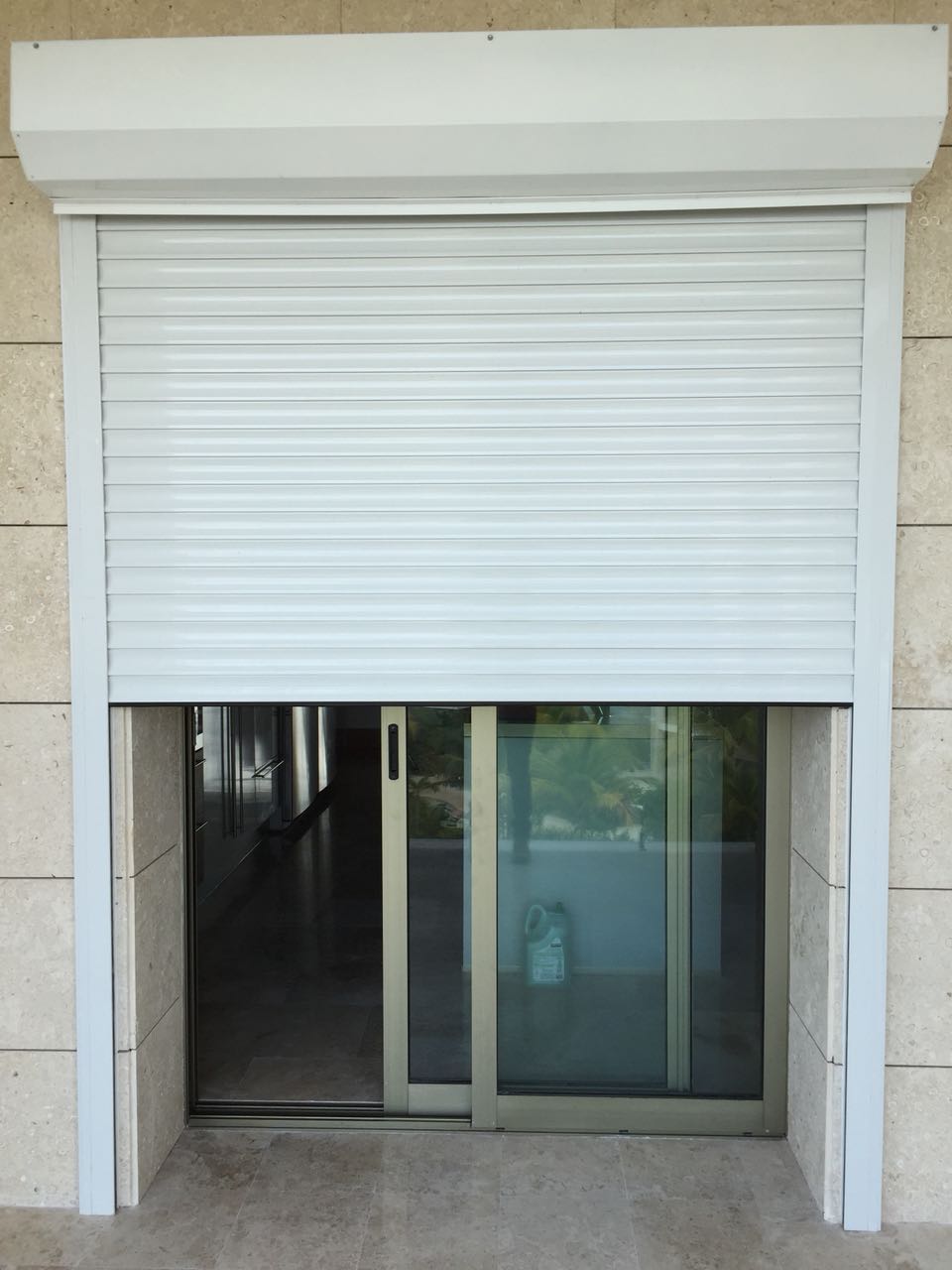 Hurricane shutters at home: key benefits and safety